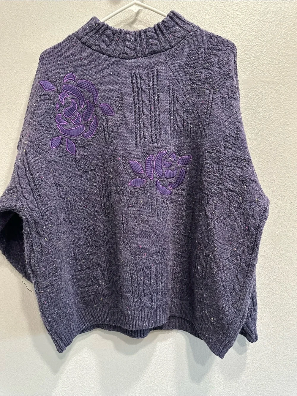 VTG 80’s Togeher! Wool blend Purple Floral Appliqué/embroidered Knit Sweater,l